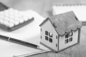 Downsizing Without Regret A Thoughtful Approach to Letting Go and Moving Forward copy
